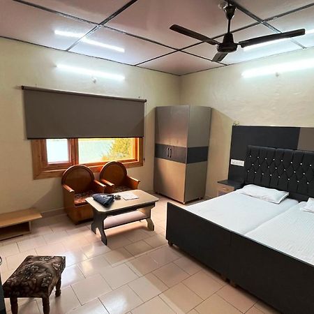 Pops Resort Pālampur Εξωτερικό φωτογραφία