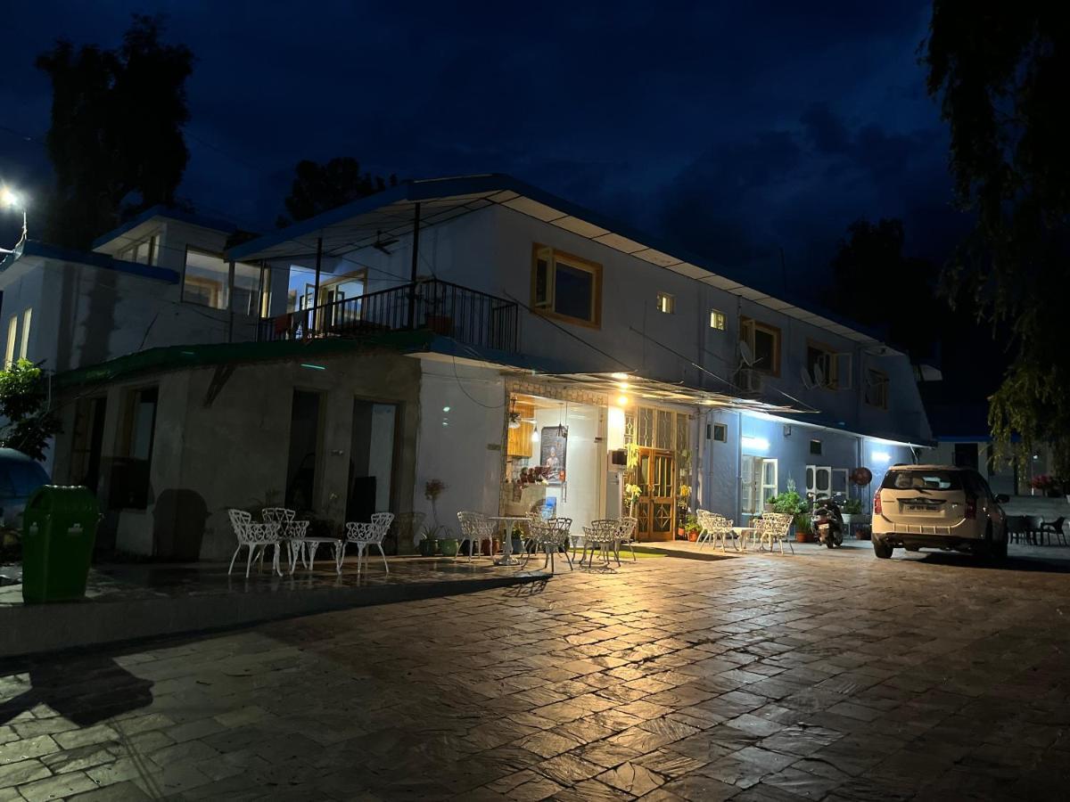 Pops Resort Pālampur Εξωτερικό φωτογραφία