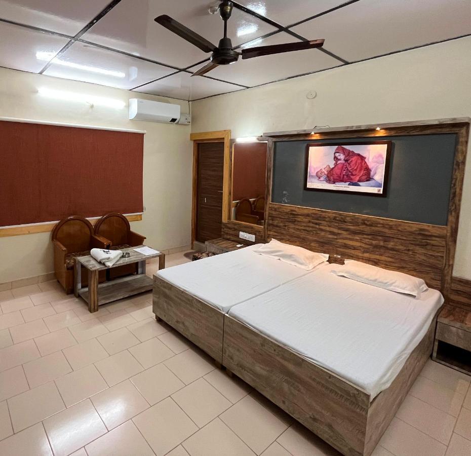 Pops Resort Pālampur Εξωτερικό φωτογραφία